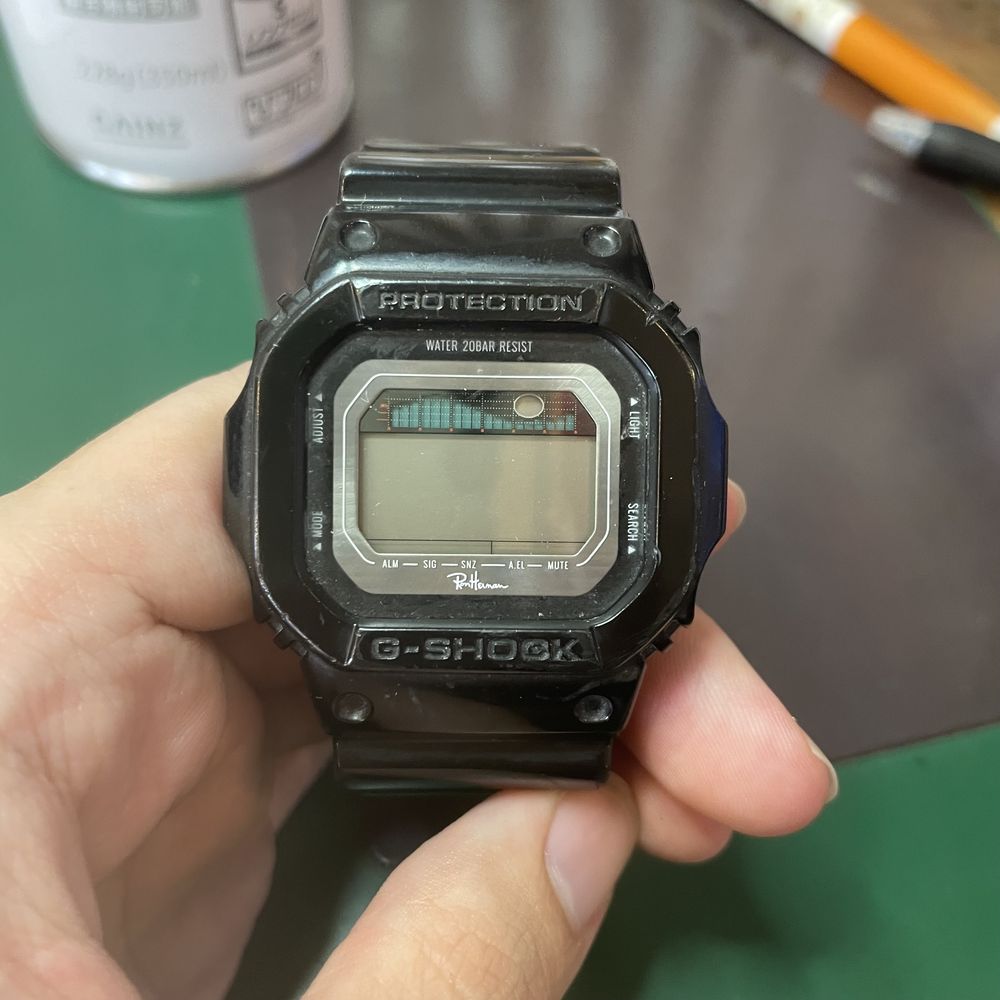 腕時計電池交換 CASIO G-SHOCK - 時計電池交換 - 沖縄 iPhone